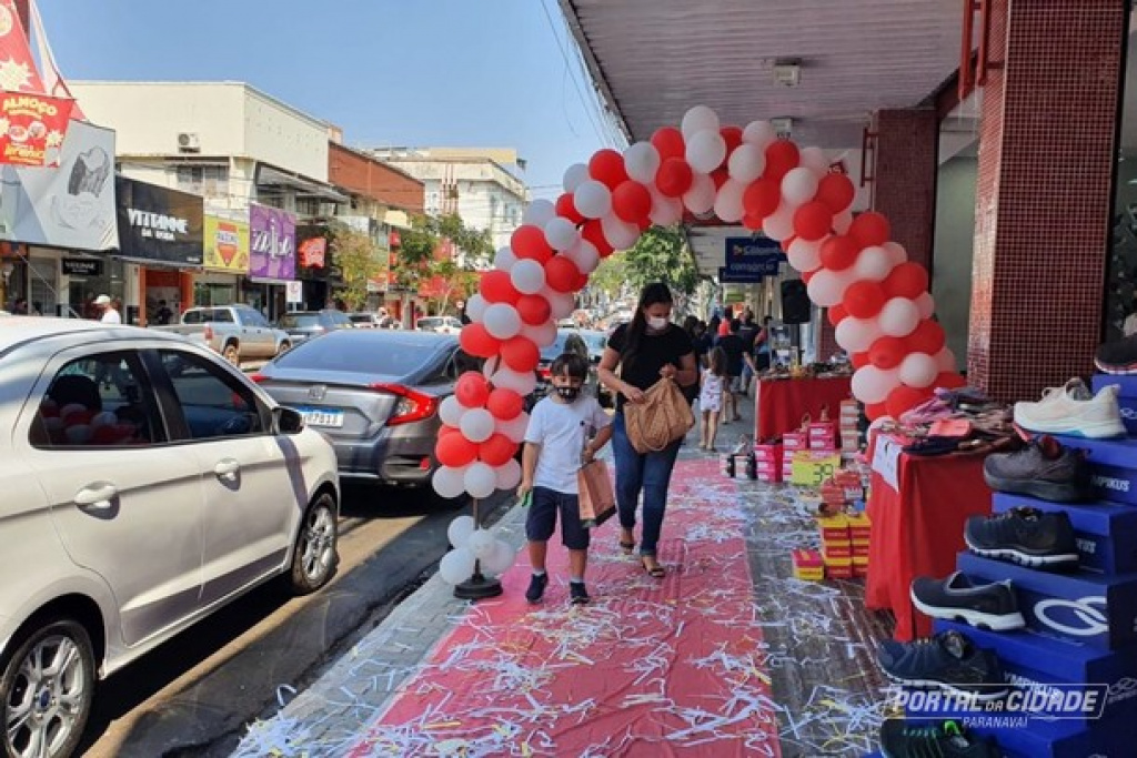 Comércio espera crescimento de 10% nas vendas com o Dia das Mães e mudança de clima