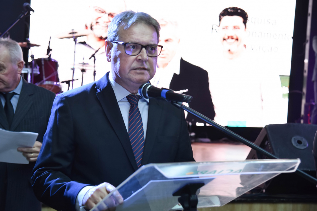 Em jantar, Rafael Cargnin pede união da classe para defender os direitos dos empresários