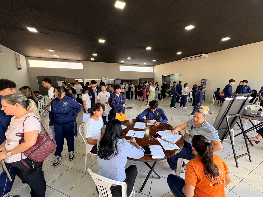 Feirão do Emprego realiza 152 entrevistas e oferta 335 vagas em Paranavaí